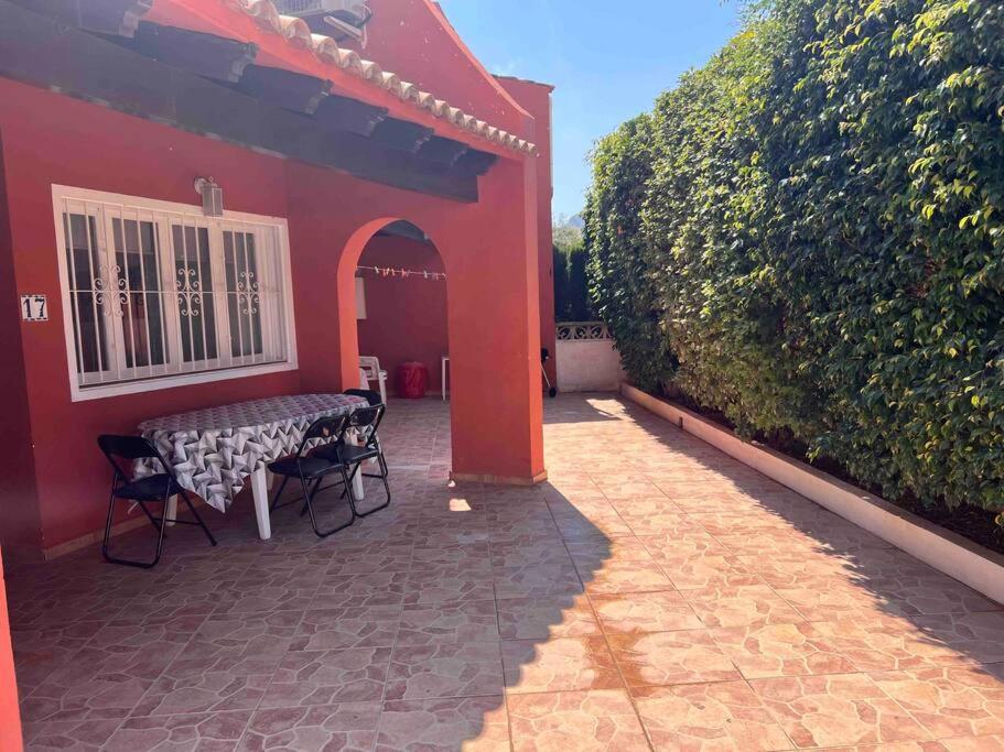 Bungalow In Calpe - Swimming Pool And Tennis Court ภายนอก รูปภาพ